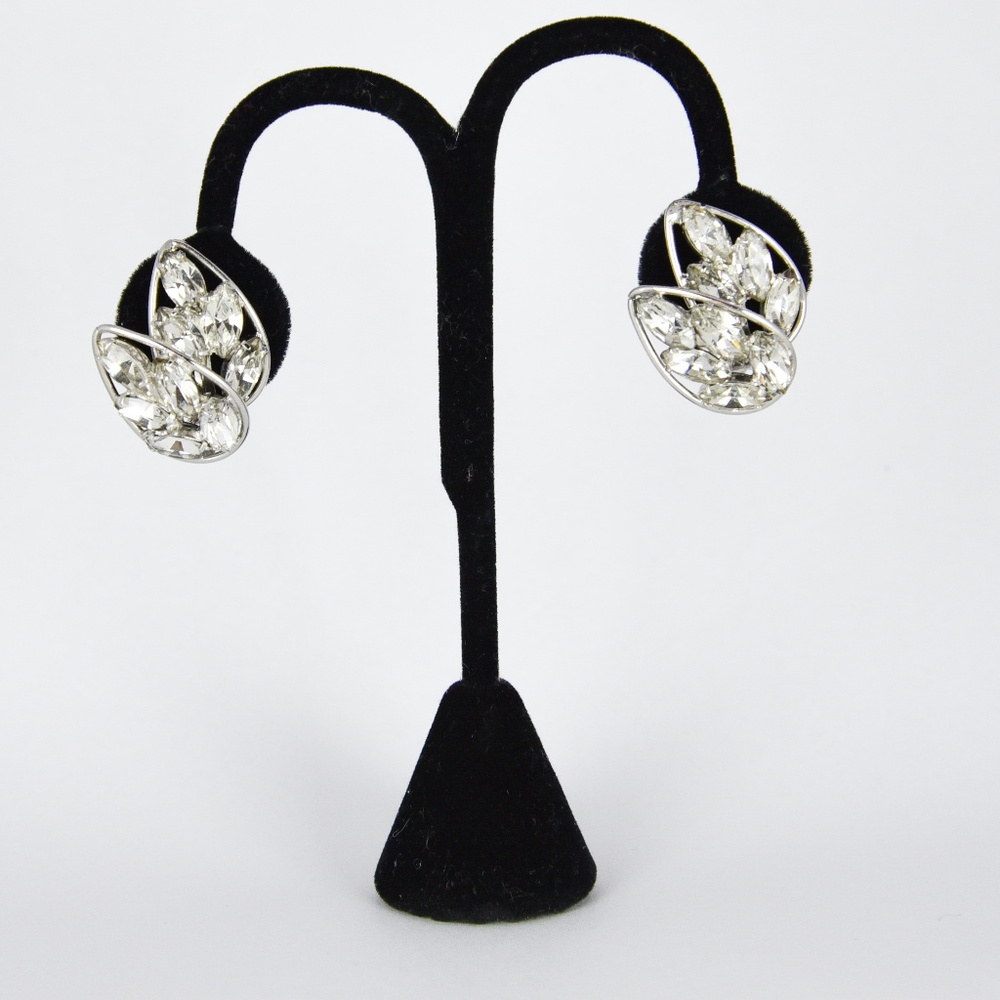 Vintage 1950s Crystal Clear Rhinestone Earrings
